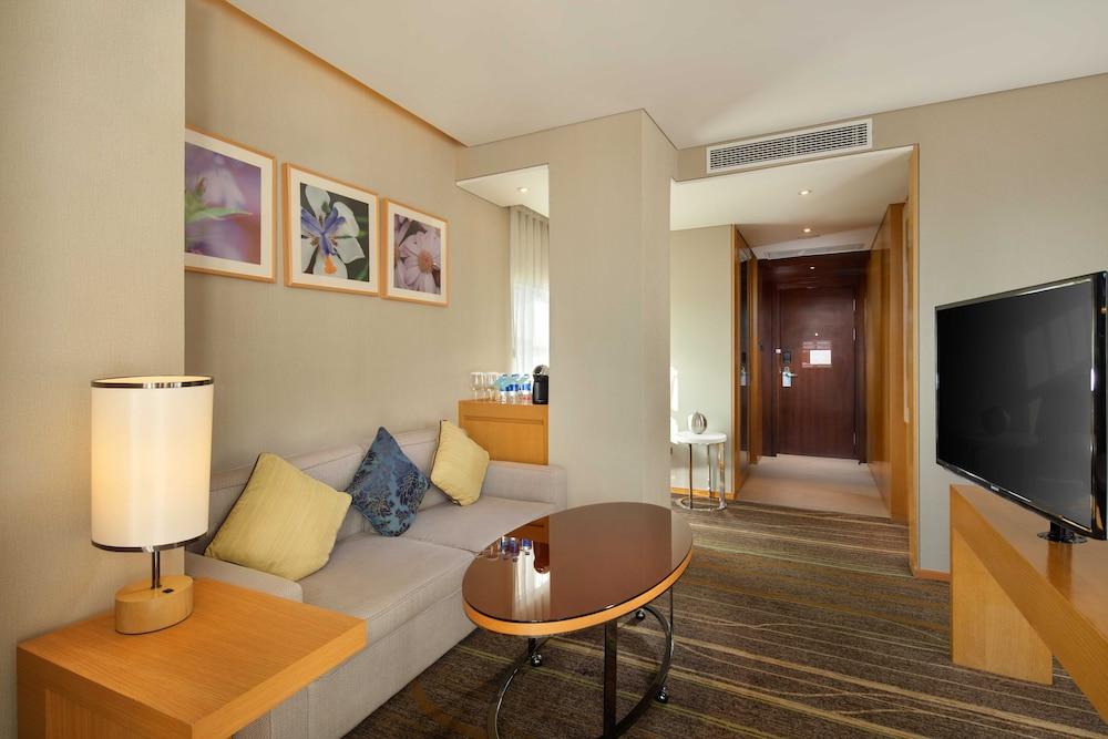 Hilton Garden Inn Lijiang Lệ Giang Ngoại thất bức ảnh