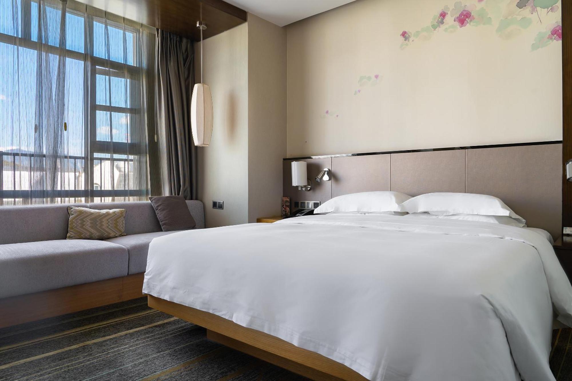 Hilton Garden Inn Lijiang Lệ Giang Ngoại thất bức ảnh