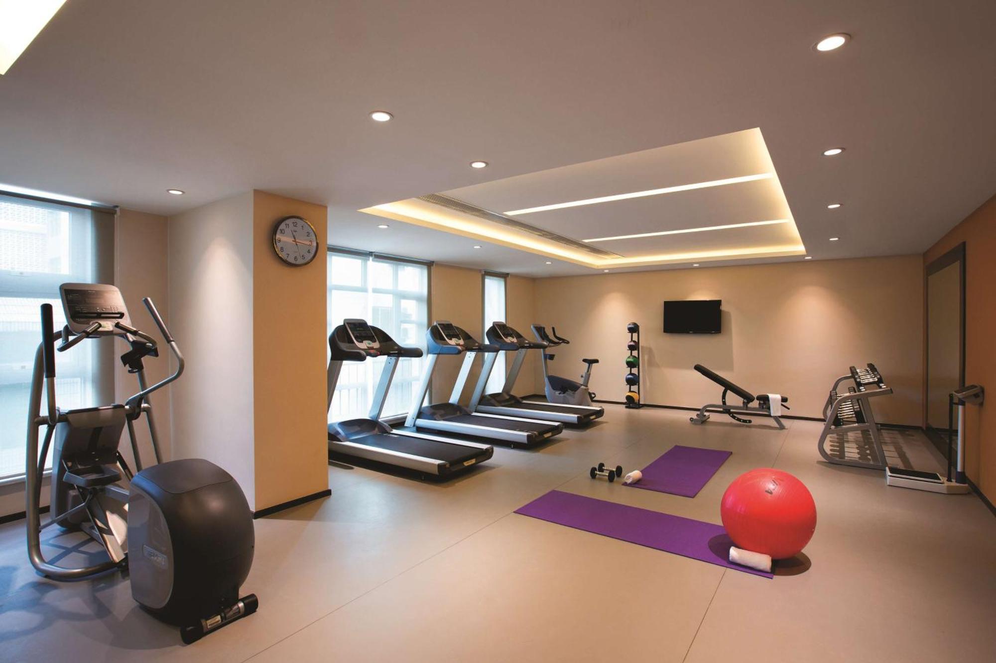 Hilton Garden Inn Lijiang Lệ Giang Ngoại thất bức ảnh